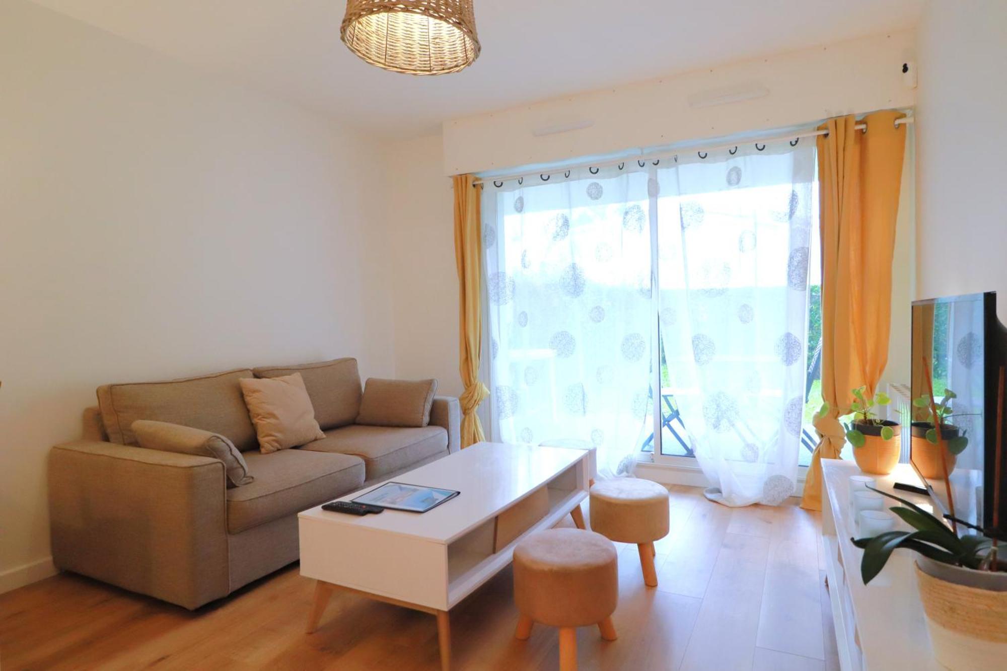 Olivia - T2 - Confort - Wifi- Parking Vannes Luaran gambar